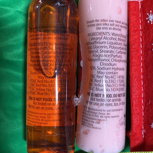 Girls Holiday Gift Set, Vanilla Frost Scented Shower Gel & Body Lotion NWT🎄❤️🎄 - Picture 4 of 7